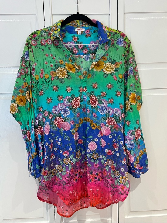 Johnny Was Tops - EUC Johnny Was Rainbow Floral Colorful Multicolored Henley Blouse